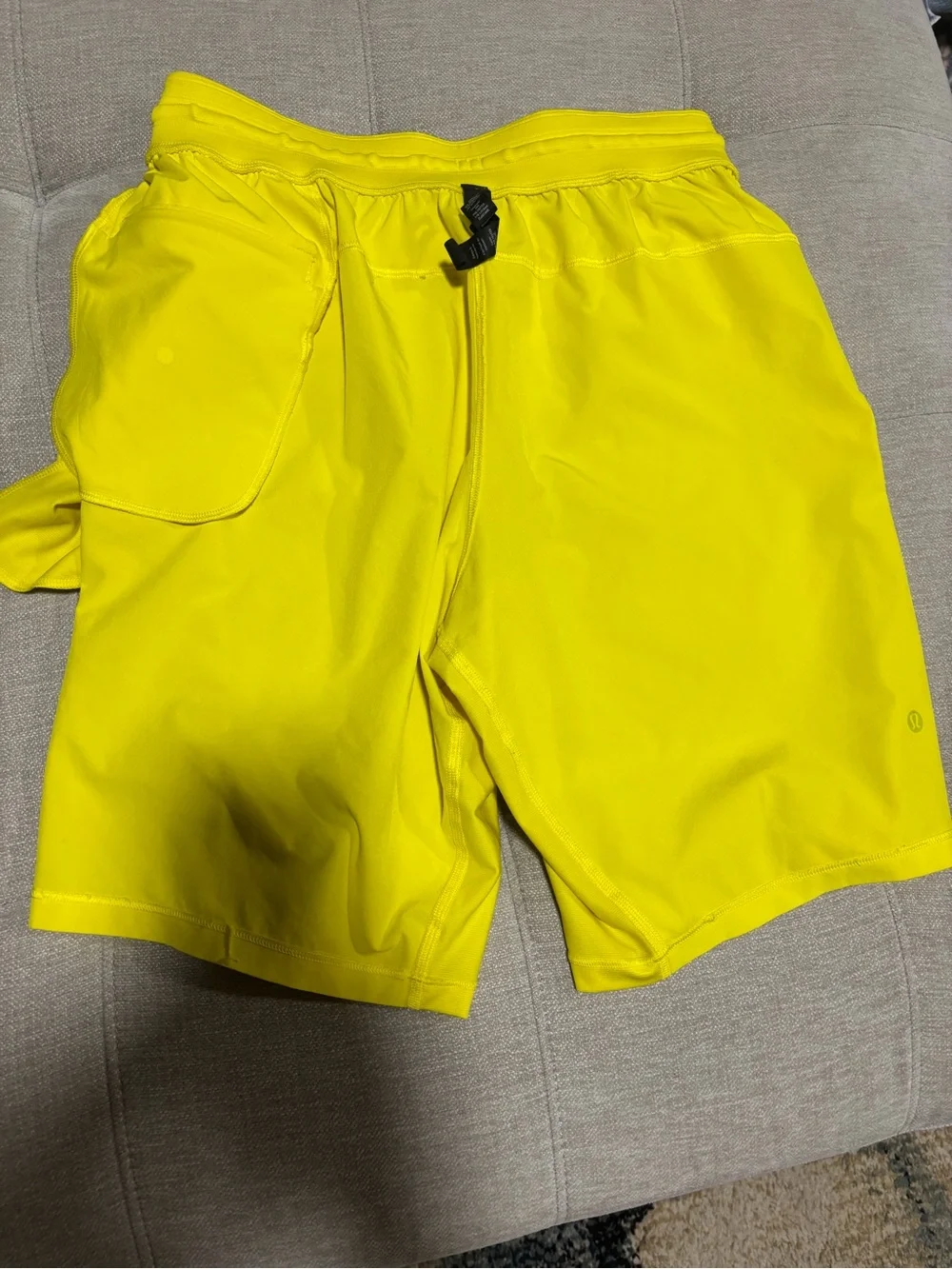 Lululemon Mens T.H.E Short 9” Linerless, Size S
